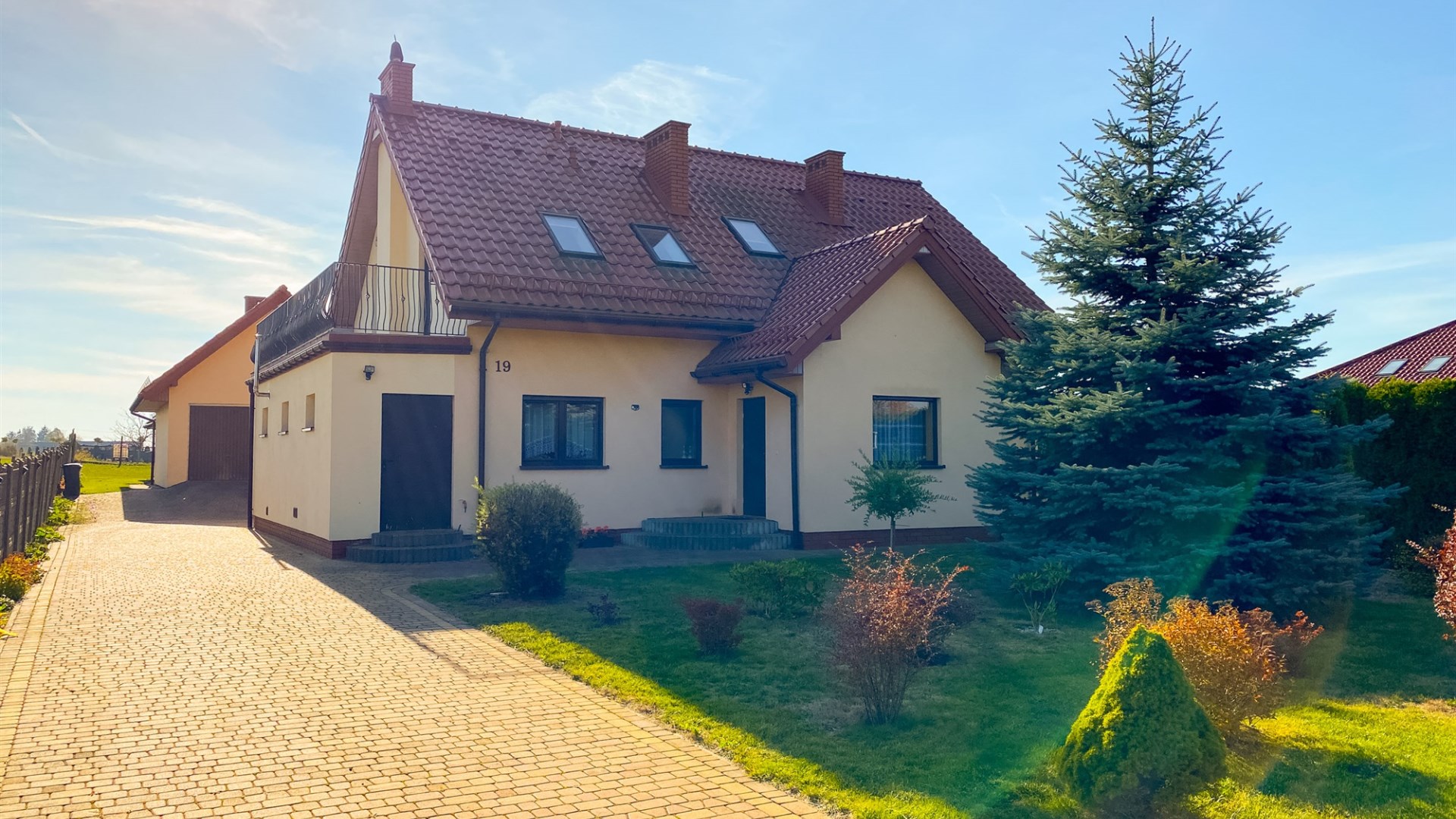 Dom na sprzedaż