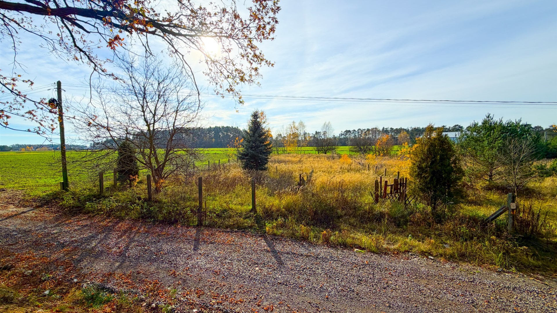 Działka na sprzedaż