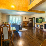 Dom na sprzedaż